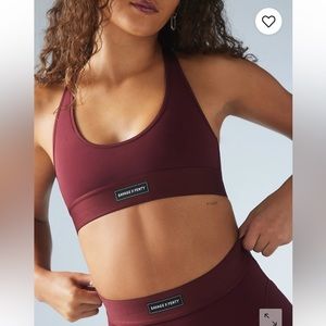 SOLD (SET) Savage X Fenty Rihanna Lineup High-Waist Pocket Legging